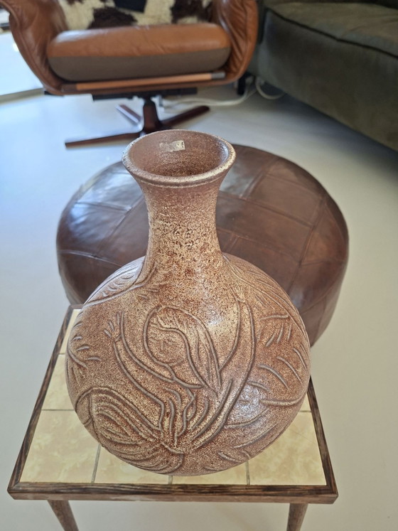 Large vintage Accolay France vase with Sgraffito dancing girl. – Ceramic (photo 2 of 9)