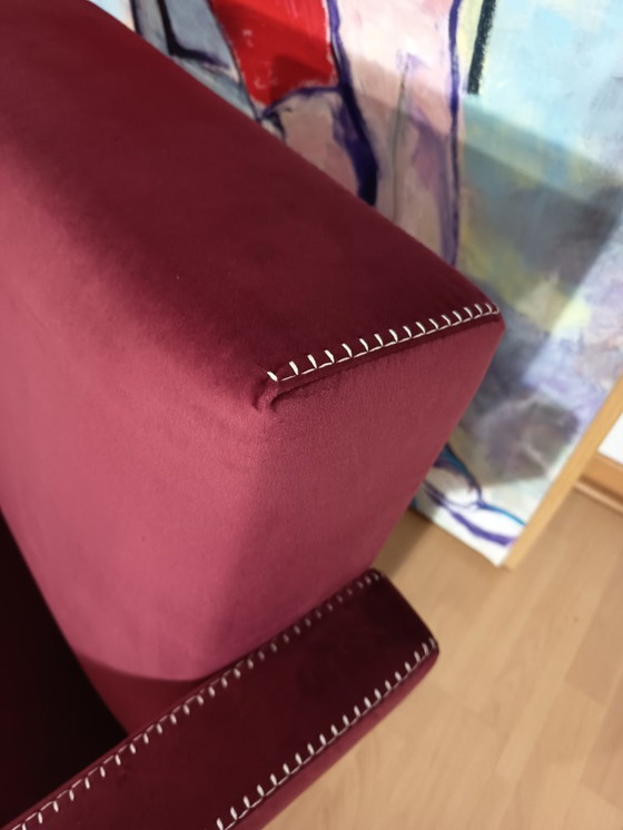 Image 1 of CASSINA 2X Poltrone 637 UTRECHT  (NUOVE MAI USATE) in Velluto 13L Ortigia/Plum con Cuciture in filo Naturale a punta Cavallo