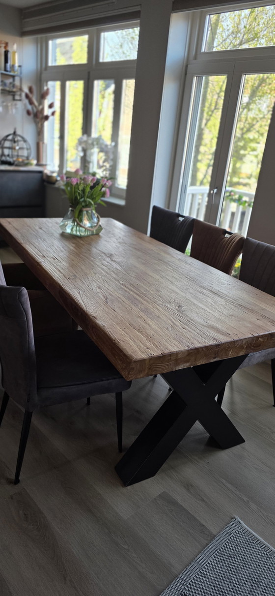 Image 1 of Massief eiken eettafel 220x100x77 cm