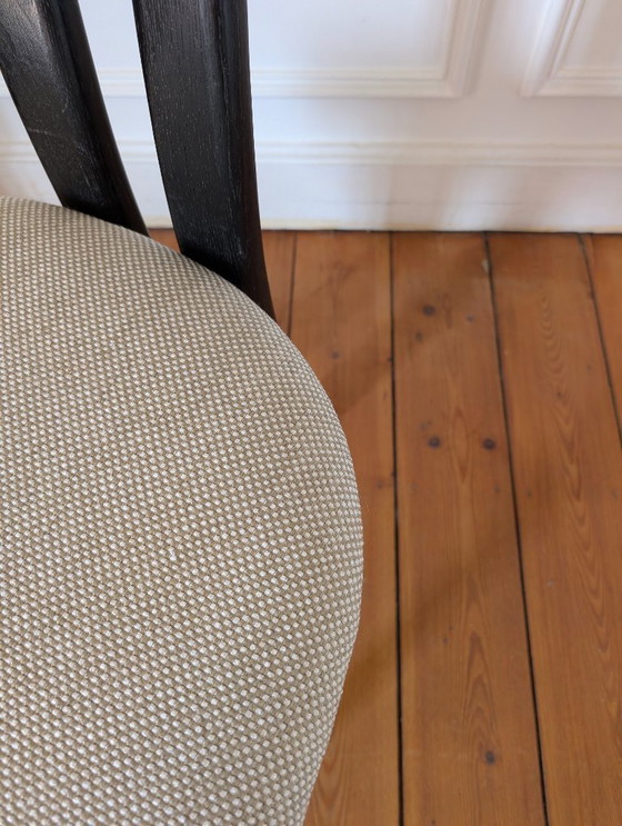 Image 1 of Set aus 4 Eichenholz-Esszimmerstühlen in T-Form