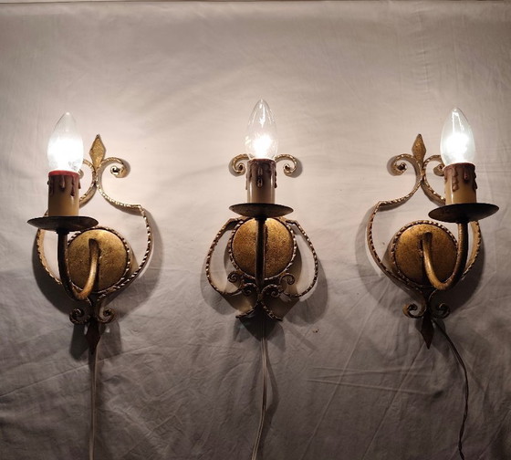 Image 1 of Apliques de hierro forjado y pan de oro. España, años 60.