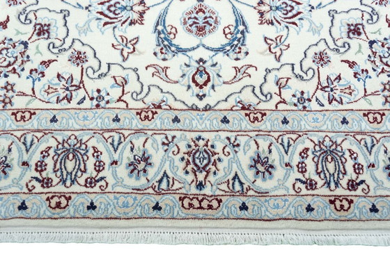Image 1 of Perzisch tapijt Nain 9 La met zijde - 204 x 137 cm