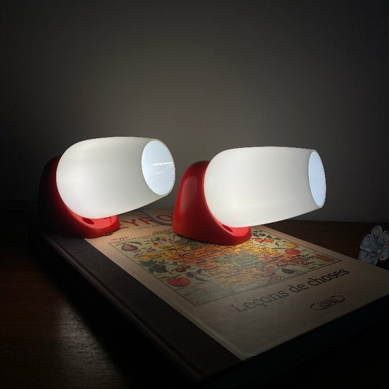 Image 1 of Coppia di applique vintage in vetro opalino bianco e plastica