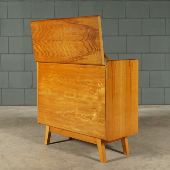 Mobiletto vintage con ante a ribalta – Bohumil Landsman – Jitona – anni '60 – Armadi contenitori, Brass, Wood (photo 9 of 16)