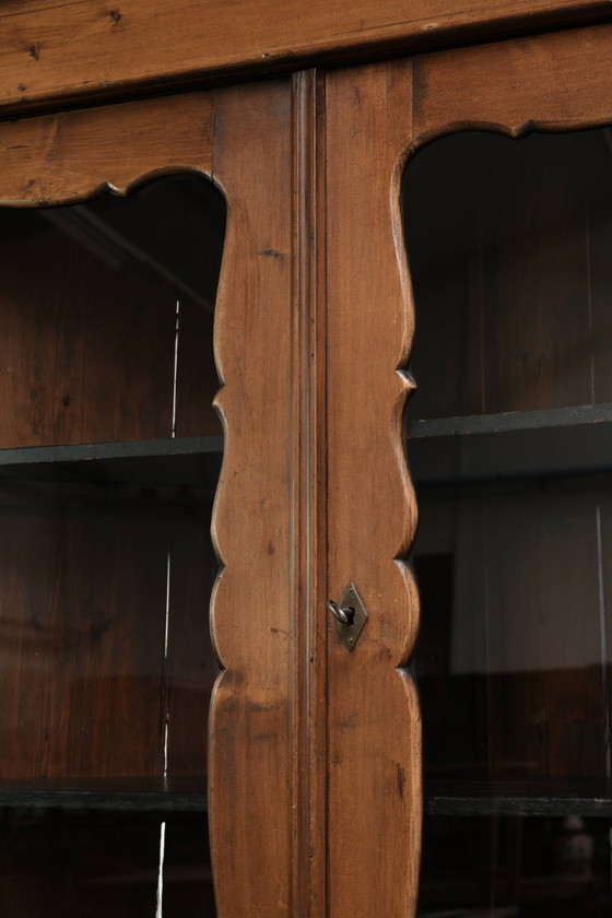 Belle armoire d'angle hollandaise pratique en vieux pin avec de beaux détails et une très belle patine (photo 7 of 12)