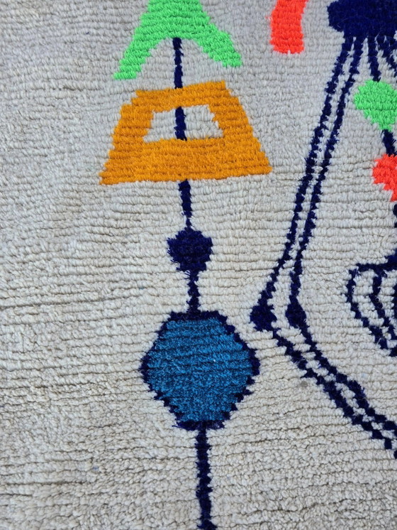 Grande tappeto marocchino in lana naturale, dimensioni 250x150 cm, fatto a mano. – Tappeti, Wool (photo 9 of 10)