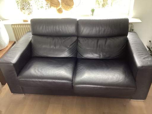 1x 2-seater sofa