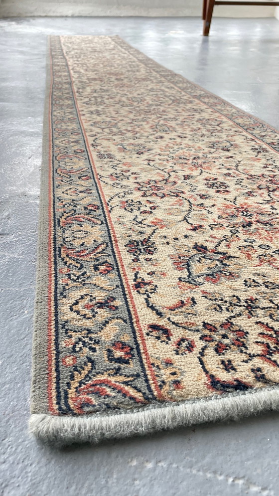 Image 1 of Tapis de couloir Beige Gris-Bleu vintage