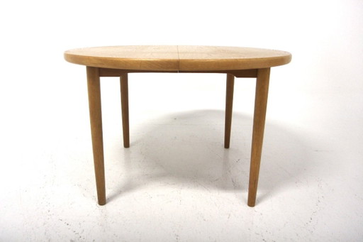 Eikenhouten eettafel, Zweden, 1960