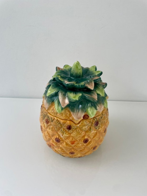 Image 1 of Keramieken ananas voorraadpot gekleurd 21 cm