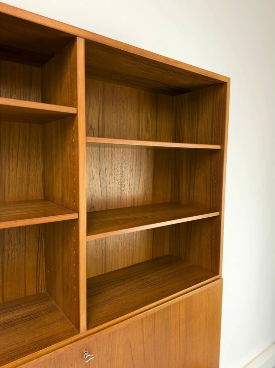 Libreria vintage in teak con scrivania di Omann Jun, anni '60 – Librerie, Scandinavian (photo 12 of 31)