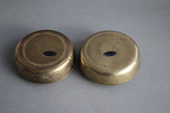 Image 1 of 2 piccole lattine vintage in ottone con coperchio, decorate con pittura cloisonné in smalto