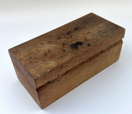 Image 1 of Antique set of weights in original wooden box – apothecary/laboratory weights