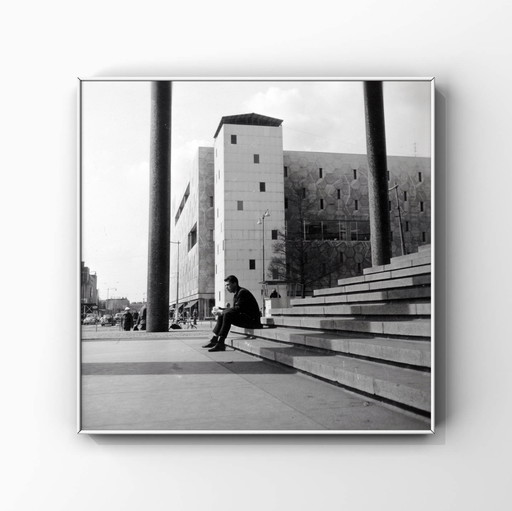 1x Rotterdam, Beursplein – Trappen en De Bijenkorf (1961)