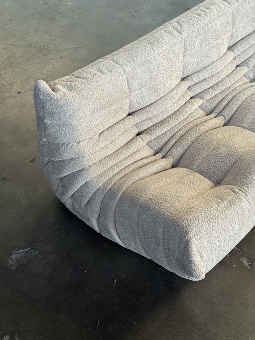 Ligne Roset Togo 3 Plazas Boucle Beige