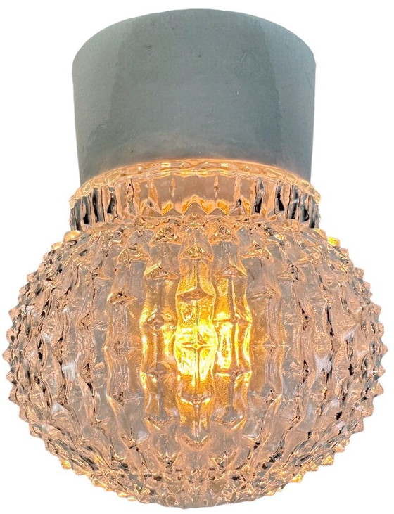 Image 1 of Lampada da soffitto vintage in porcellana bianca, anni '70