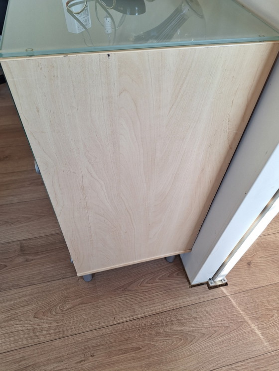 Image 1 of Cassettiera/armadietto vintage IKEA in vetro e legno