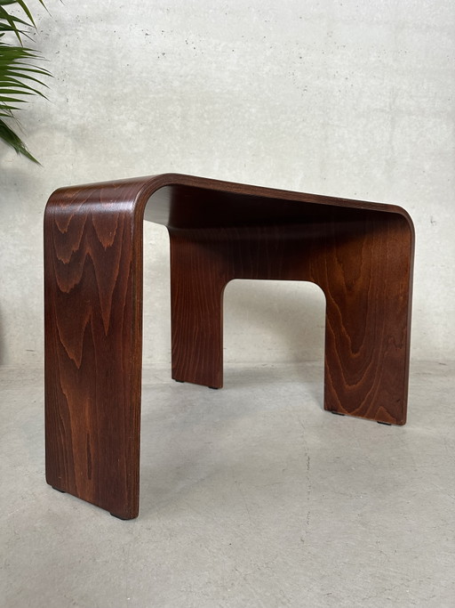 Vintage ‘bentwood’ bijzettafel Ekornes 1990’s