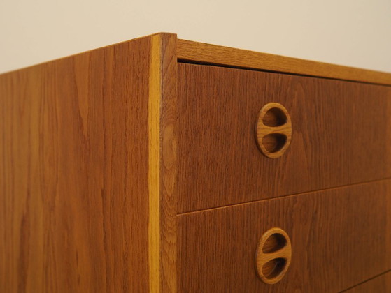 Cassettiera danese in frassino degli anni '70 con maniglie rotonde e gambe nere. – Cassettiere, Wood (photo 9 of 13)