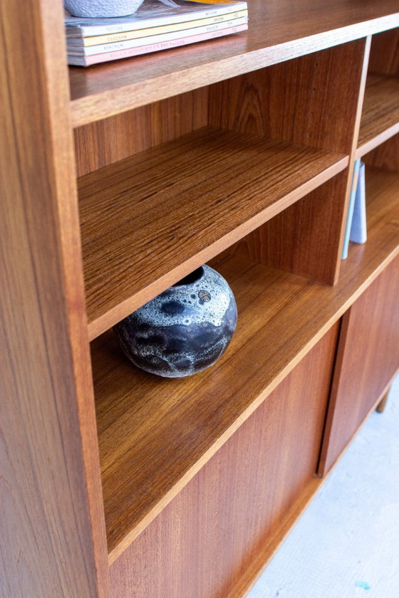 Image 1 of Vintage teakhouten dressoir, boekenkast, bijzettafel, ladekast, Deens, jaren 60