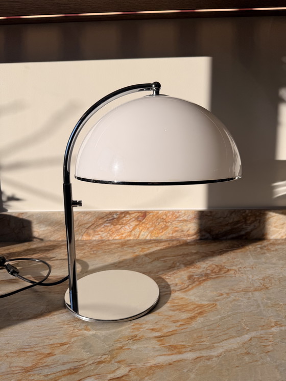 Image 1 of Lámpara de mesa italiana de mediados de siglo en cromo y acrílico, década de 1970