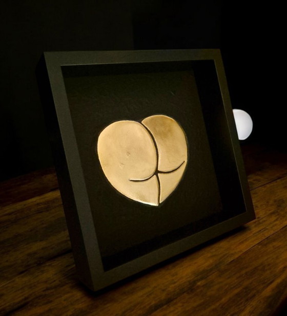 Image 1 of Opera d'arte Love ass in oro 23kt con cornice dorata, edizione limitata