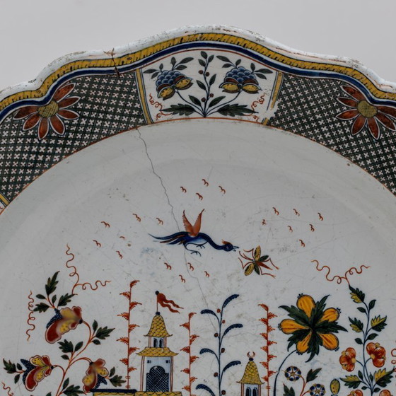 Image 1 of Grande piatto in maiolica Francia Manifattura di Rouen di Jean-Baptiste Guillibaud, 1730