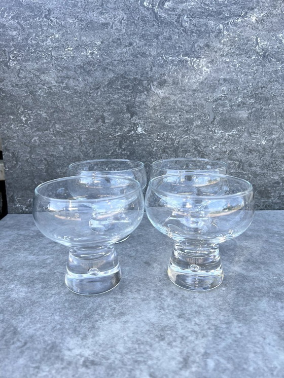 Image 1 of 4x coupe glass with bubble