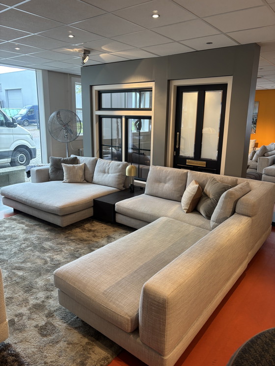 Image 1 of Minotti Alexander modular corner sofa in fabric Cat. G Ayala sabbia