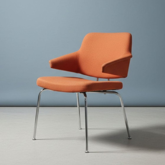 Image 1 of Fauteuil rembourré de style Mid-Century avec piètement chromé, années 1970