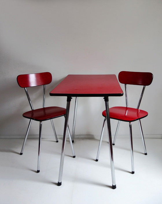 Image 1 of Mesa y 2 sillas de Formica, década de 1960.
