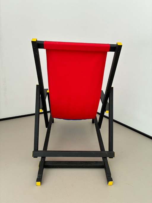 Esclusiva sedia da spiaggia di Mal Furniture in stile Rietveld.