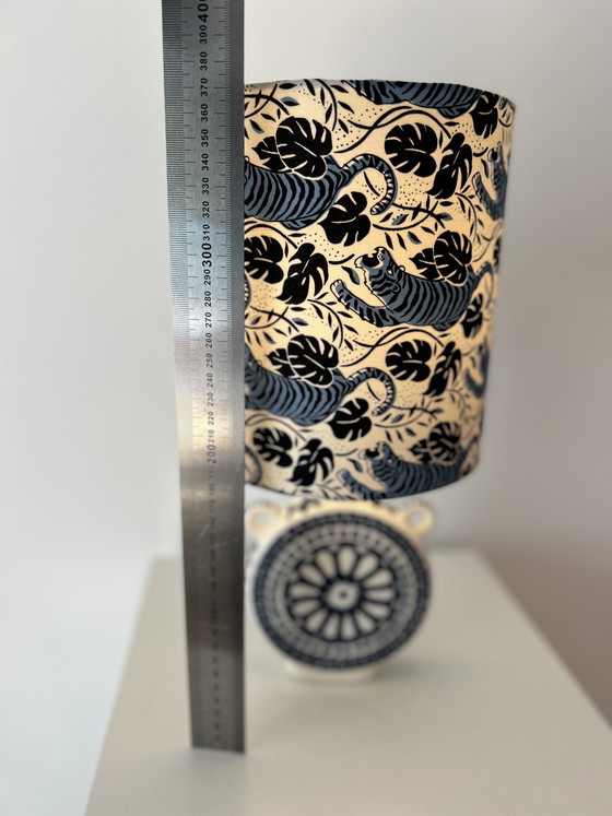 Image 1 of Dekorative Tischlampe - kabellos für Regal oder Sideboard 