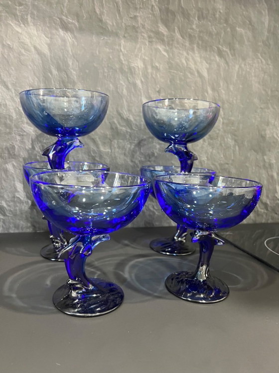 Image 1 of Set van 6 vintage Clairay / La Rochère Frankrijk kobaltblauwe dolfijnglazen (jaren 70)