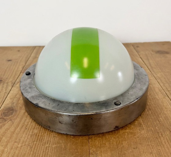 Lampe murale ou plafonnier d'urgence vintage, années 1970 – Elektrosvit, Appliques murales, Glass, Iron (photo 6 of 13)