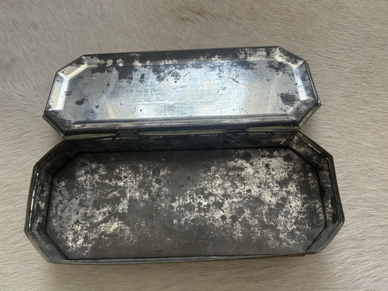 Lata de galletas CWS - Crumpsall y Cardiff, procedente de Inglaterra, ca. 1920-1930. – Objetos decorativos (photo 6 of 9)
