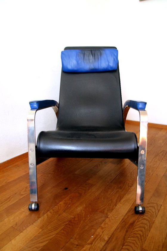 Image 1 of "Grand Repos" D80 Loungestoel voor Tecta van Jean Prouvé, jaren 80