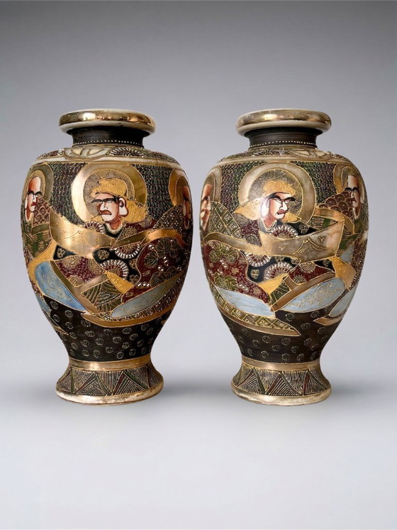 Image 1 of Pair of early 20th-century Satsuma Japanese vases – polychrome and gilt decoration with figures – workshop signature – 31 cm