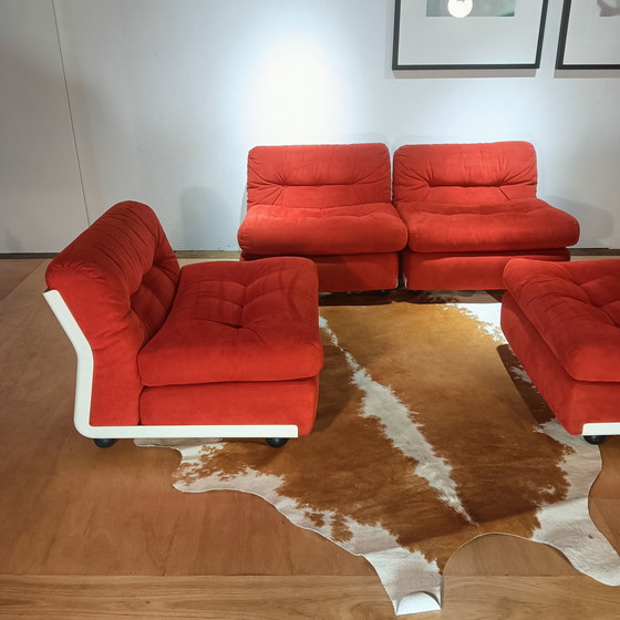 Image 1 of 4 Poltrone "Amanta" Mario Bellini