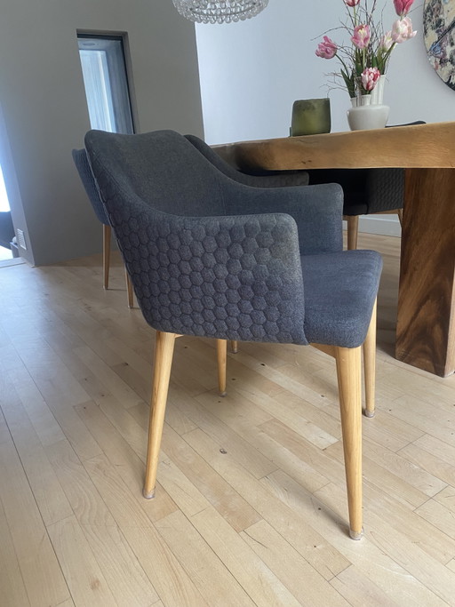 6 chaises de salle à manger