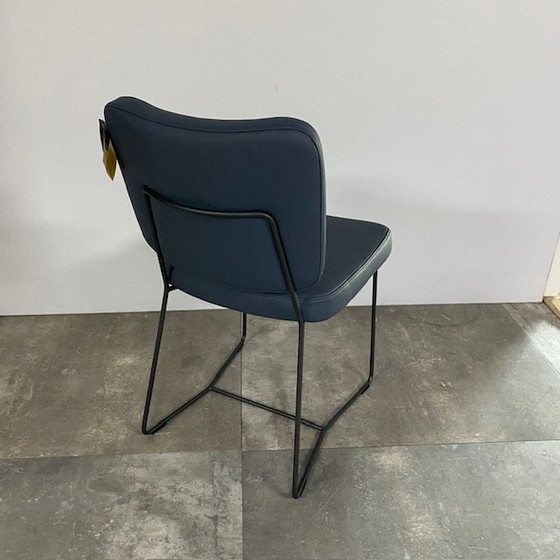 Kiko plus juego de 4 2.0 – Bert Plantagie, Sillas de comedor, Leather, Calfskin (photo 2 of 7)