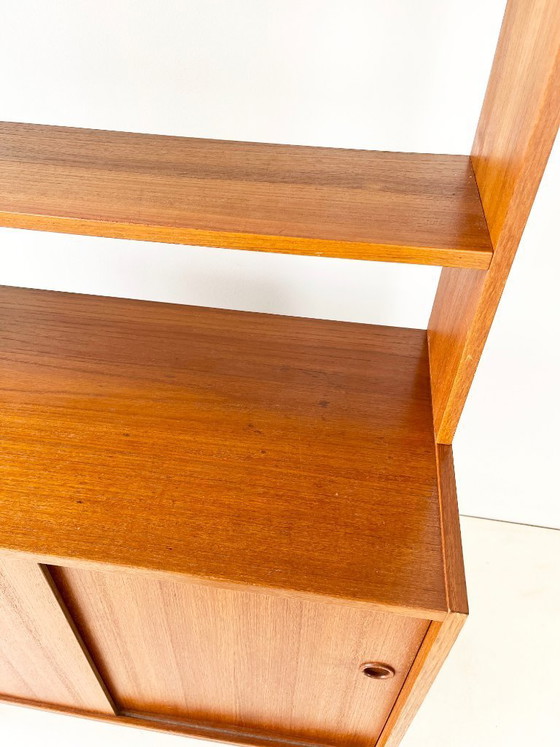 Image 1 of Scandinavische Vintage Boekenkast / Wandkast