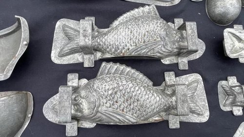 Moules à Chocolat Antiques en Métal, années 1900, Lot de 129 – Accessoires de cuisine, polished steel, Metal (photo 15 of 18)