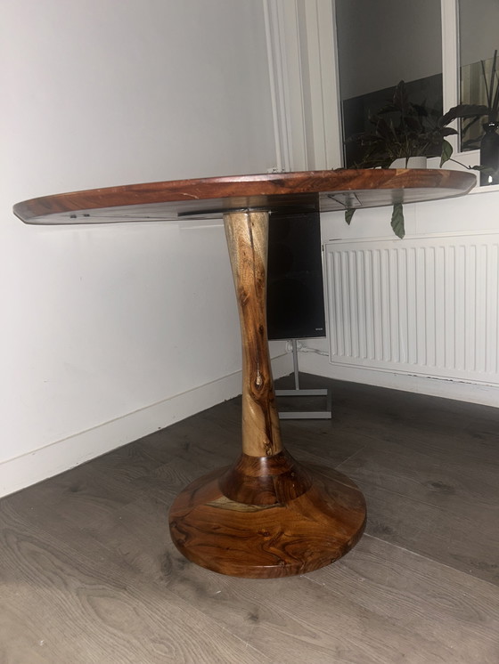 Image 1 of Table de Madame Stoltz