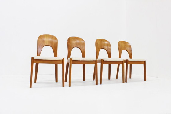 Image 1 of Vintage Deense eetkamer stoelen Niels Koefoed massief teak , set van 4