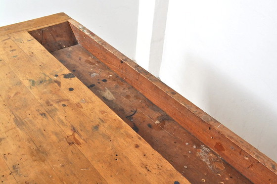 Image 1 of Vintage Beuken- en Eikenhouten Werkbank Nooitgedagt / Dressoir