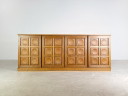 Originale credenza brutalista Gerhard Bartels in rovere del Medioevo