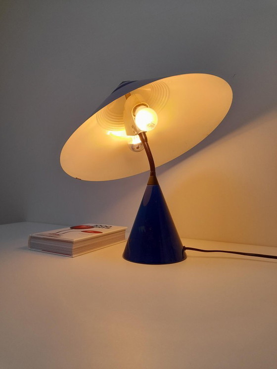 Image 1 of Massive Kegellamp Memphis stijl - 1980's lamp