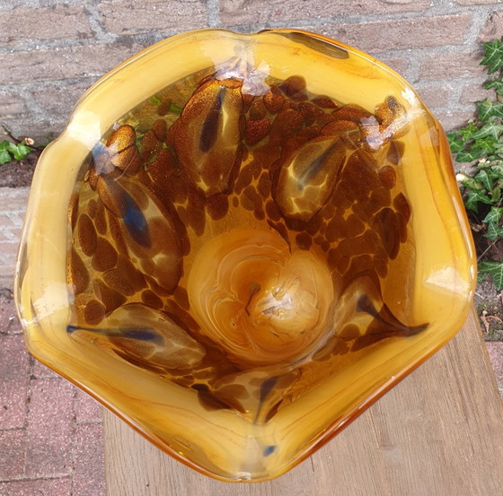 Beautiful art glass vase "Amore" collection by Polish glass studio Jozefina Krosno. (photo 5 of 10)