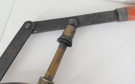 Tappatore di Bottiglie Antico in Ottone – Tappatore Manuale Originale – Oggetti decorativi, Brass (photo 8 of 10)